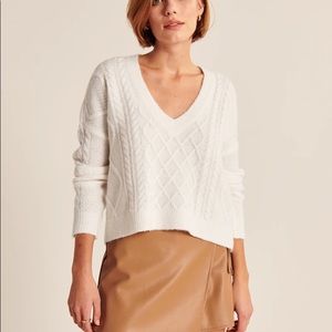COPY - Abercrombie & Fitch Cable Sweater